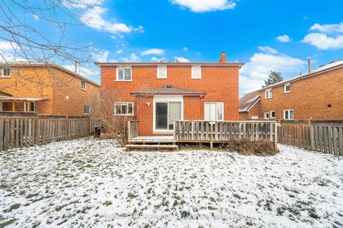 Photo 31 at 260 Old Orchard Circle, WC Wedgewood Creek, Oakville