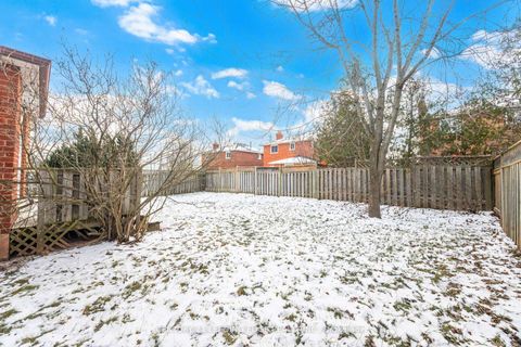 Photo 32 at 260 Old Orchard Circle, WC Wedgewood Creek, Oakville