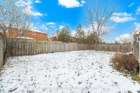 Photo 36 at 260 Old Orchard Circle, WC Wedgewood Creek, Oakville