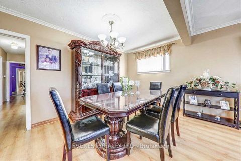 Photo 6 at 9 Benlight Crescent, Woburn, Toronto