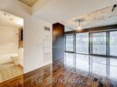 Photo 10 at 617 - 32 Trolley Crescent, Moss Park, Toronto