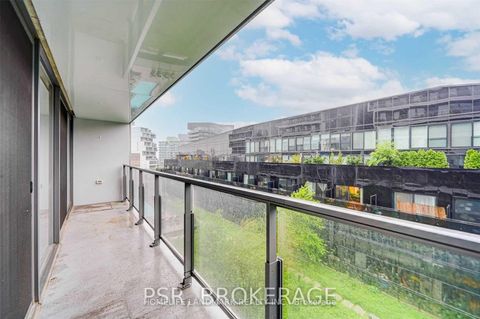 Photo 14 at 617 - 32 Trolley Crescent, Moss Park, Toronto