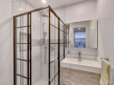 Photo 10 at 29 Cloverdale Road, Pellam Park, Toronto