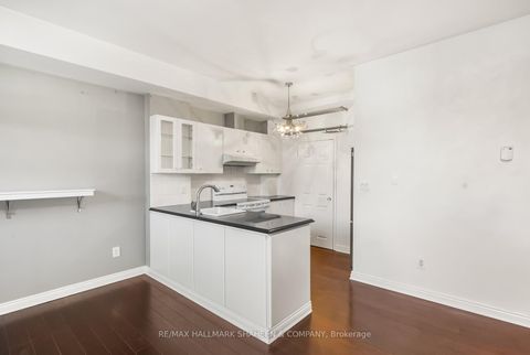 Photo 13 at 331 - 500 Richmond Street W, Waterfront Communities C1, Toronto