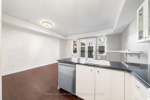 Photo 19 at 331 - 500 Richmond Street W, Waterfront Communities C1, Toronto