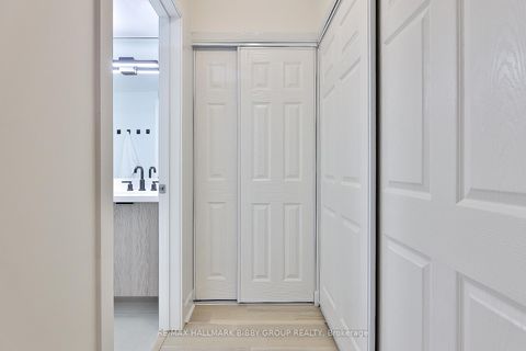 Photo 19 at 1704 - 438 King Street W, Waterfront Communities C1, Toronto