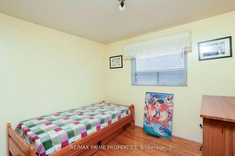 Photo 31 at 81 Silverstone Drive, Jamestown, Toronto