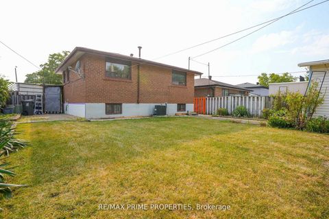 Photo 42 at 81 Silverstone Drive, Jamestown, Toronto