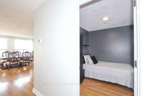 Photo 20 at 7-13 - 13 Lotherton Pathway, Glen Park, Toronto