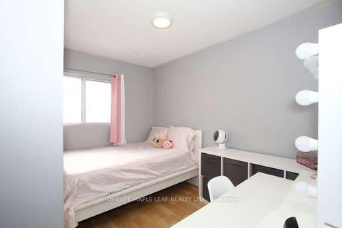 Photo 26 at 7-13 - 13 Lotherton Pathway, Glen Park, Toronto