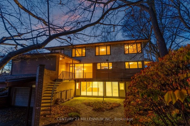 Photo 2 at 200 Main Street S, Brampton East, Brampton