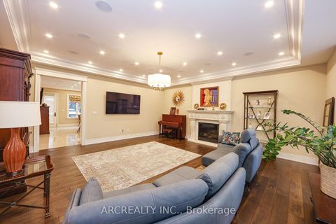 Photo 9 at 188 Alfred Avenue, Willowdale East, Toronto