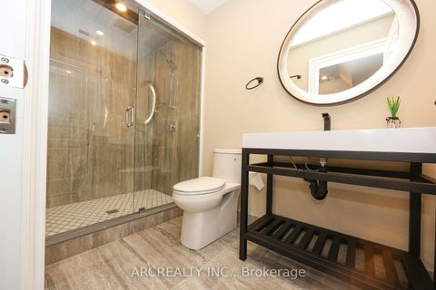 Photo 36 at 188 Alfred Avenue, Willowdale East, Toronto