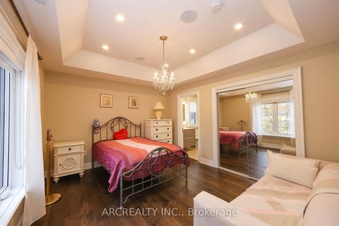 Photo 37 at 188 Alfred Avenue, Willowdale East, Toronto