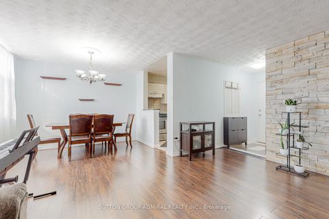 Photo 5 at 209 - 2245 Eglinton Avenue E, Ionview, Toronto