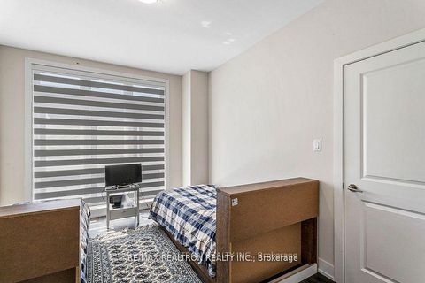 Photo 16 at 12 - 8 Sayers Lane, Oak Ridges, Richmond Hill