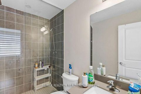 Photo 18 at 12 - 8 Sayers Lane, Oak Ridges, Richmond Hill