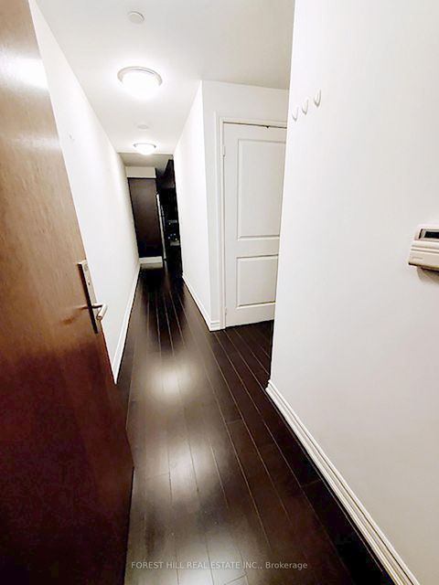 Photo 5 at 4606 - 386 Yonge Street, Bay Street Corridor, Toronto