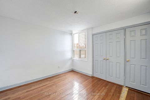 Photo 21 at 206 - 10 Edgecliff Golfway, Flemingdon Park, Toronto