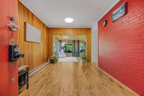 Photo 4 at 80 Berkinshaw Crescent, Don Mills, Toronto