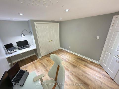 Photo 4 at 3 Bellagio Crescent, Patterson, Vaughan