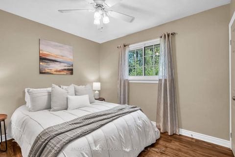 Photo 17 at 8 Rushton Road, Historic Lakeshore Communities, Georgina