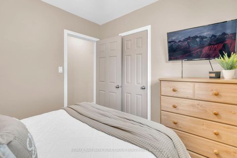 Photo 20 at 8 Rushton Road, Historic Lakeshore Communities, Georgina