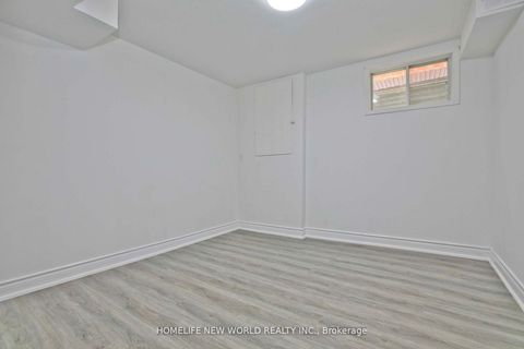 Photo 26 at 94 Weldrick Road E, Harding, Richmond Hill