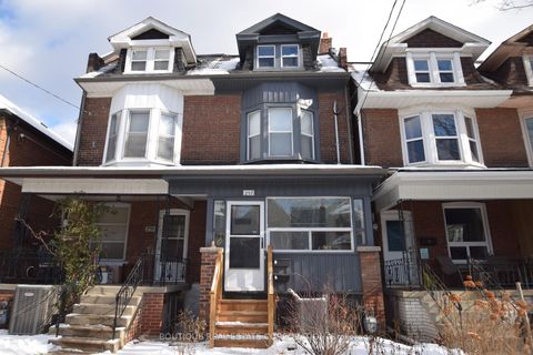 Photo 1 at 257 Concord Avenue, Little Italy, Toronto