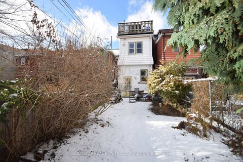 Photo 3 at 257 Concord Avenue, Little Italy, Toronto