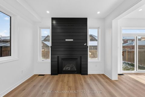 Photo 8 at 126 Killington Avenue, Kleinburg, Vaughan