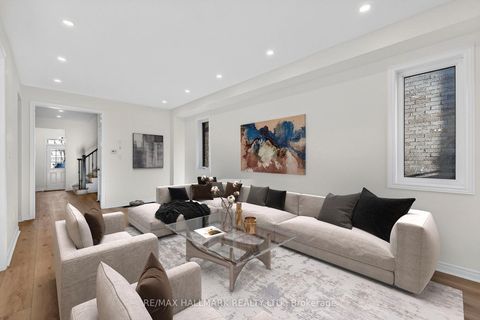 Photo 9 at 126 Killington Avenue, Kleinburg, Vaughan