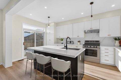 Photo 13 at 126 Killington Avenue, Kleinburg, Vaughan