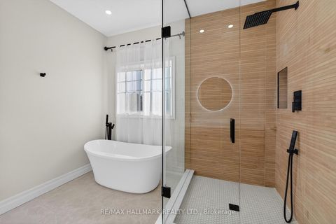 Photo 22 at 126 Killington Avenue, Kleinburg, Vaughan