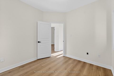 Photo 25 at 126 Killington Avenue, Kleinburg, Vaughan