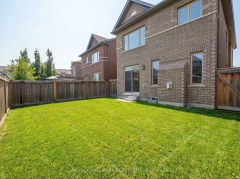 Photo 34 at 126 Killington Avenue, Kleinburg, Vaughan