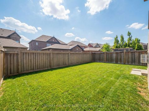 Photo 35 at 126 Killington Avenue, Kleinburg, Vaughan