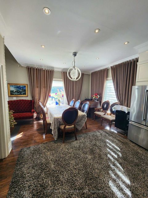 Photo 9 at 3 Mandalane Drive, Schomberg, King