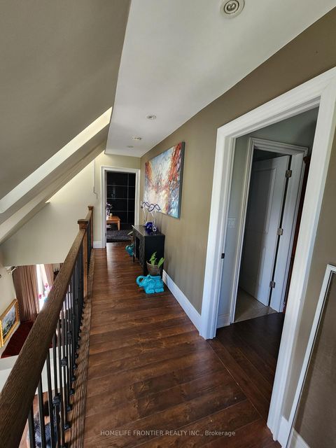 Photo 16 at 3 Mandalane Drive, Schomberg, King