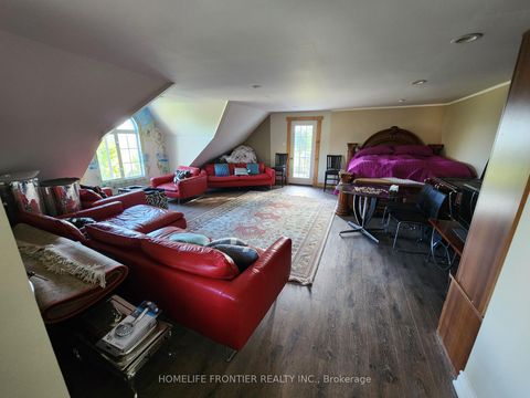 Photo 23 at 3 Mandalane Drive, Schomberg, King