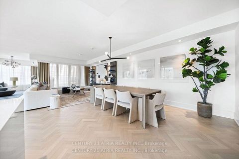 Photo 2 at 810 - 455 Wellington Street W, Waterfront Communities C1, Toronto