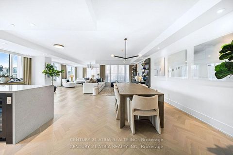 Photo 25 at 810 - 455 Wellington Street W, Waterfront Communities C1, Toronto