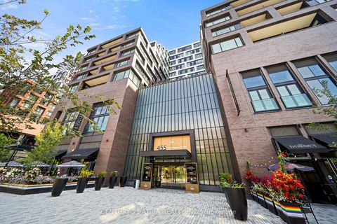 Photo 49 at 810 - 455 Wellington Street W, Waterfront Communities C1, Toronto