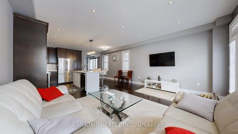 Photo 6 at 18 Bristlewood Crescent, Patterson, Vaughan