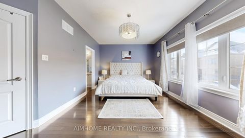 Photo 23 at 18 Bristlewood Crescent, Patterson, Vaughan