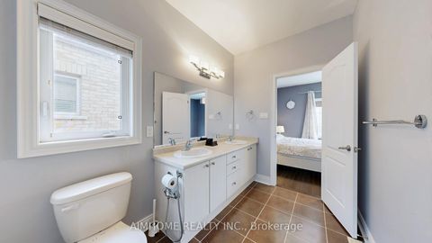 Photo 27 at 18 Bristlewood Crescent, Patterson, Vaughan