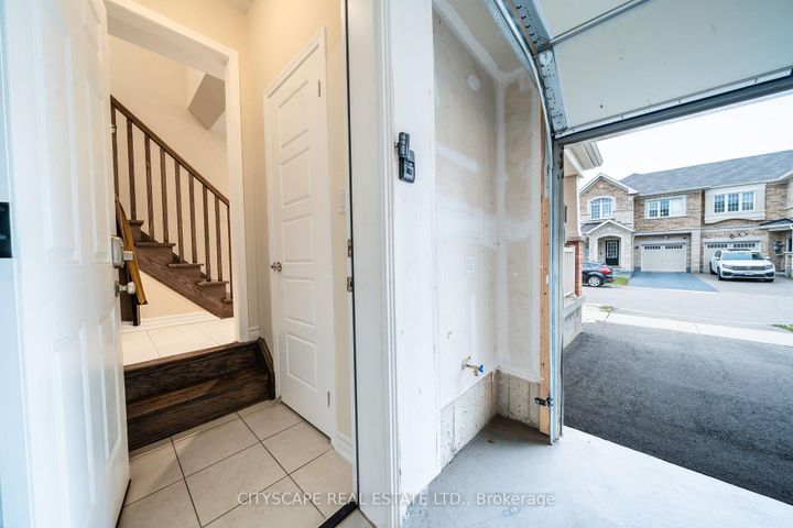 Photo 13 at 296 Jean Landing, FO Ford, Milton