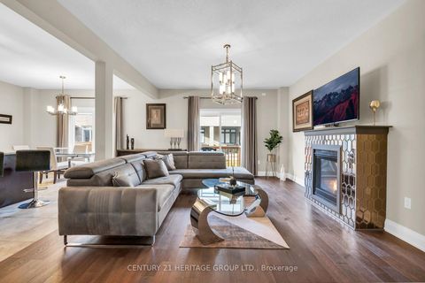 Photo 10 at 13 Mabern Street, Holly, Barrie