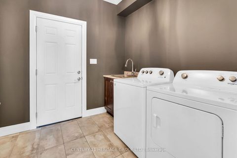 Photo 18 at 13 Mabern Street, Holly, Barrie