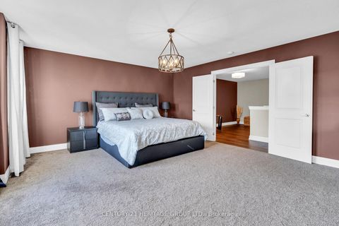 Photo 23 at 13 Mabern Street, Holly, Barrie